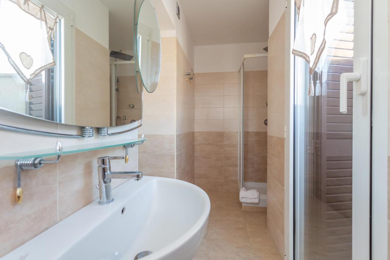 The B Rooftop Apartment Rome Bagian luar foto